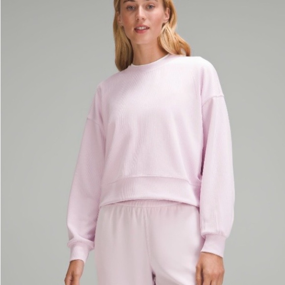 lululemon athletica Perfectly Oversized Ribbed
Crop Crew